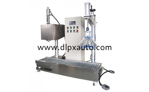 20L儲槽式花籃壓蓋灌裝機