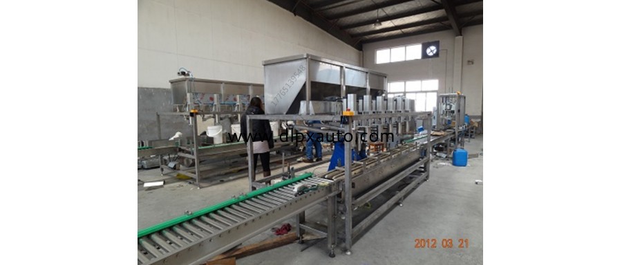 15L自動上桶分裝線